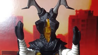 S.H.Figuarts Zetton unboxing.