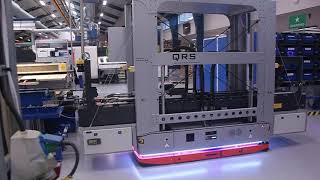 Material handling 101 – Unique mobile robot at work in LINAK® Machining