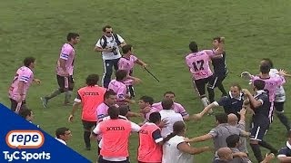 Las piñas entre Fenix y Acassuso por Copa Argentina (HD)