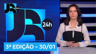 Helicóptero envolvido em colisão com avião nos EUA estaria voando acima da altitude máxima permitida