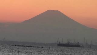 千葉県木更津江川海岸、2016年大みそかの夕日