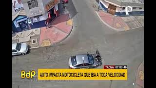 Tacna: cámara capta aparatoso choque entre auto y motocicleta