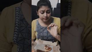 మీలోఎంతమందికి పిజ్జా ఇష్టం? #youtubeshorts #shorts #food #challenge