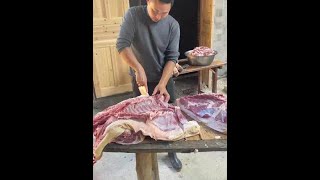 这肉这么肥熏成腊肉，还能不能卖出去#农村土猪柴火烟熏腊肉 #真材实料才能做出好味道 #又到腌制腊货的时候了