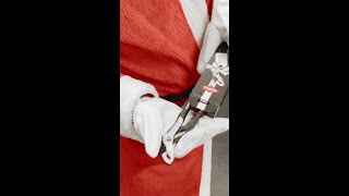 Building a Christmas tree with the  KNIPEX Cobra®