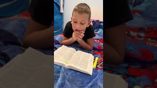 Reading the Bible in Albanian