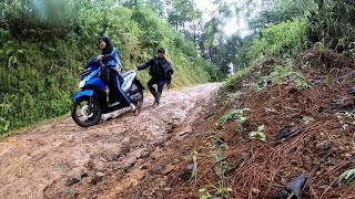 Mengejutkan..Ngintip Kehidupan Di Kampung Yang Terisolir Pedalaman Bandung Barat