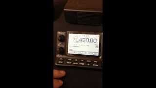 Introduction to the IC-7100 HF/VHF/UHF Amateur Radio Mobile Transceiver \u0026 ID-51A/E D-STAR handheld