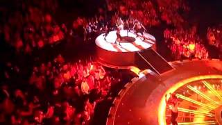 Jennifer Lopez FEAT. Pitbull "On The Floor"  Live Performance on American Idol
