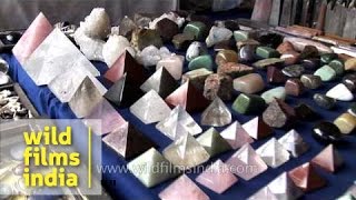 Jewellery and semi precious stones on sale in Goa