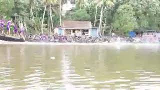 Kerala police boat race  വള്ളം പറക്കുന്നത് കണ്ടിട്ടുണ്ടോ