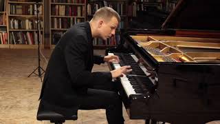 Adam Gyorgy plays J. S. Bach Partita No. 5