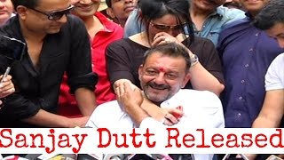 Sanjay Dutt talking to press after release from jail.