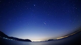 琵琶湖で見たしし座流星群の流れ星