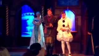 Elsa Freezes Anna Frozen Royal Theatre Frozen Fun Olaf Disneyland Theater