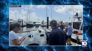 Boat sinks at Perry Marina in Key West