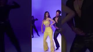 Poori Gal Baat - Song Status l Tiger Shroff _ Mouni Roy l Whatsapp Status