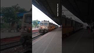 03047 up Viswabharati Fast Passenger SPL with 37197 CNBE WAP7 🥵 #trending #shorts #indianrailways