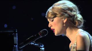 Taylor Swift - Back to December (44th CMA Awards  Nov 10, 2010,)