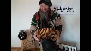 concertina tutorial learn the nordic style of anglo concertina by Skollander the old punk of folk