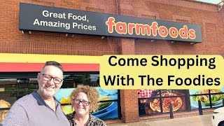 Let's Go Shopping in Farmfoods Tracy \u0026 Colin The Foodies