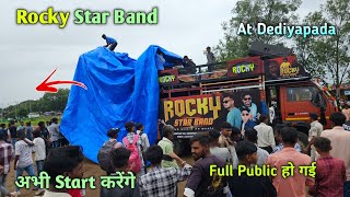 Dediyapada में पोहोच गए है Rocky Star Band At Dediyapada Live