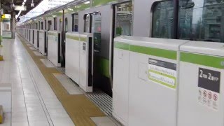 有楽町駅　山手線ホームドアと行きかう電車・発車メロディなど