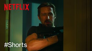 まるで凶器？ - ライアン・ゴズリングのウィンク | グレイマン | Netflix Japan