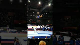 Simone Biles throwback : performing the double double dismount at 2019 Worlds on