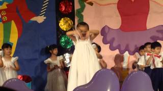 20130817  阿心幼稚園畢業典禮 直笛Do Re Mi