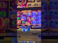 Slot machine, long time did not hit like this ! 老虎机,好久没中这样的了!