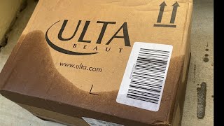 ULTA UNBOXING // I’M SO ANGRY AT HOW ULTA PACKAGED THIS BOX 😠 // BOUGHT SOME TREE HUT SCRUBS 💞
