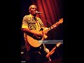 Oliver Mtukudzi - Mabasa