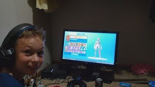My Son39s Reaction To Me Buying Him The quotRed Knightquot In Fortnite quotBuying The Red Knightquot
