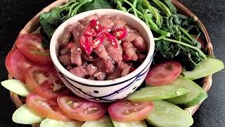 Cách làm Thịt ba chỉ xào mắm ruốc dễ làm cực ngon