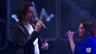 Isabel Lascurain & Alex Fernández Cantando Ojos Marrones En Juego De Voces Episo