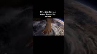 Throwback to when Ariana fingered the earth