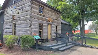 Walking Tour Amish Acres Nappanee, Indiana