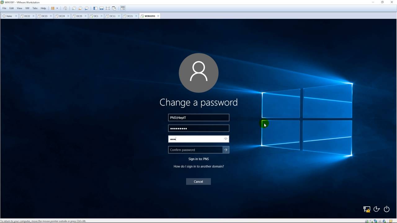 Сменить пароль на виндовс 10 при входе. Экран Windows 10. Пароль Windows. Пароль Windows 10. Экран ввода пароля.