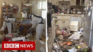 Hazmat crew called in to clean US hoarder house - BBC News