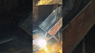 Amazing process of recycling metal into wheelbarrow #manufacturing #shorts