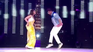 Hrithik Roshan and Madhuri Dixit dance on || kaho na pyar hai ||