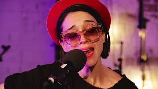 St Vincent - Slow Disco - 6 Music Live Room