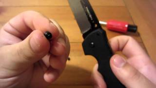 Cold Steel Recon 1 - Reversing The Thumbstud For Lefties...