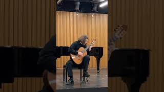 Bach Gigue from Lute Suite 1 BWV 996 - Ari Sendrovich