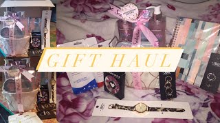 Aesthetic gift haul || South African youtuber