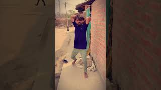 #shorts चप्पल मार के भाग गया | #fun hi fun