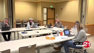 Redmond School Board votes to join lawsuit against e-cigarette maker Juul Labs for damage to ...