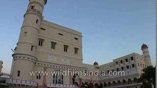 Facade of Sariska Palace in Alwar - best place to stay for visiting Sariska National Park