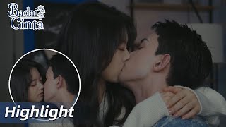 Highlight EP19 Baper!! Mereka berciuman mesra | Amidst a Snowstorm of Love | WeTV【INDO SUB】